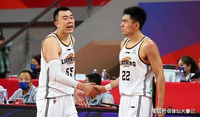 日本边摸边添边做边爱免费