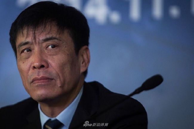 午夜免费的国产片在线观看