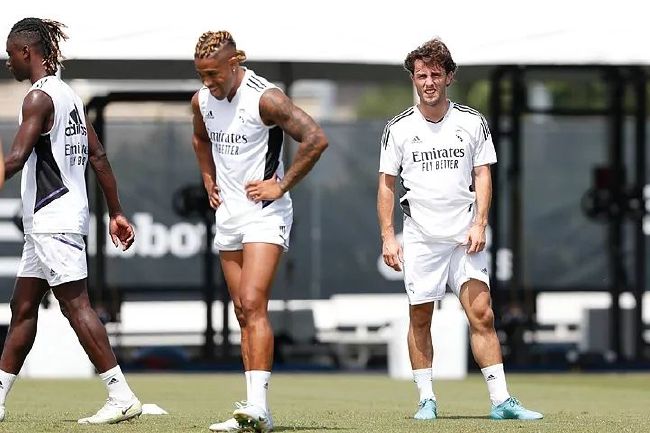 超碰100在线