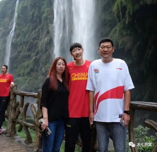 无毛母狗